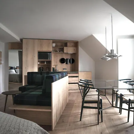 Apartment By Brochner