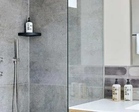 By Brochner Apartment *