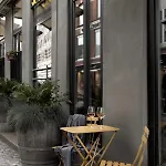 By Brochner Apartmán